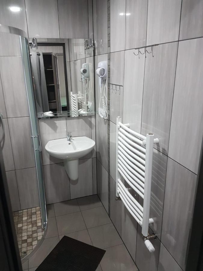 H-Odra Nowa Sol Hotel Ngoại thất bức ảnh