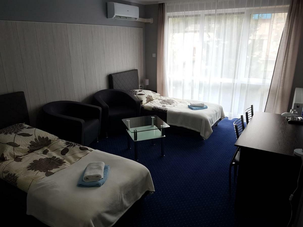 H-Odra Nowa Sol Hotel Ngoại thất bức ảnh